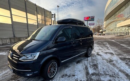 Volkswagen Multivan T6 рестайлинг, 2018 год, 5 700 000 рублей, 6 фотография