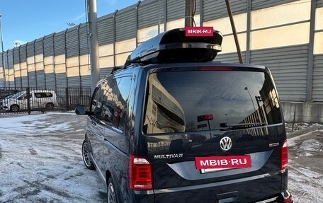 Volkswagen Multivan T6 рестайлинг, 2018 год, 5 700 000 рублей, 5 фотография