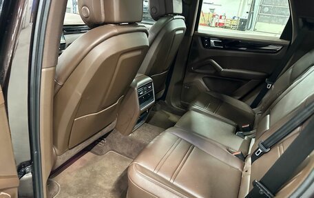 Porsche Cayenne III, 2020 год, 8 990 000 рублей, 11 фотография