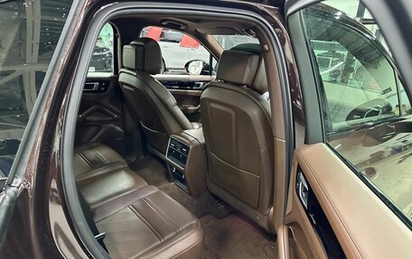 Porsche Cayenne III, 2020 год, 8 990 000 рублей, 12 фотография