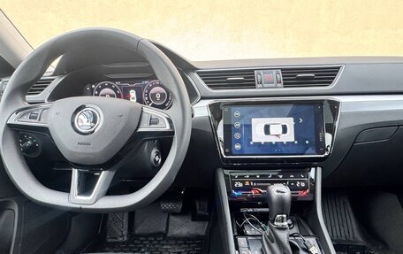 Skoda Superb III рестайлинг, 2025 год, 2 950 000 рублей, 22 фотография