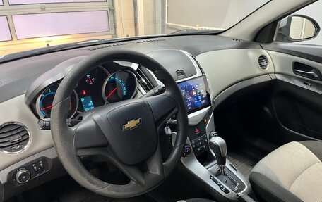 Chevrolet Cruze II, 2014 год, 920 000 рублей, 8 фотография