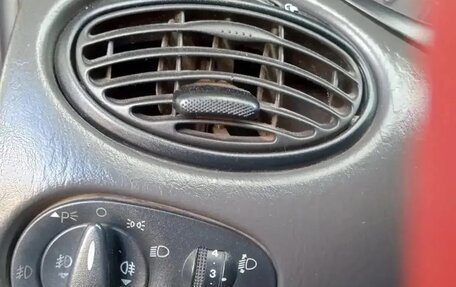 Ford Focus IV, 2001 год, 230 000 рублей, 8 фотография