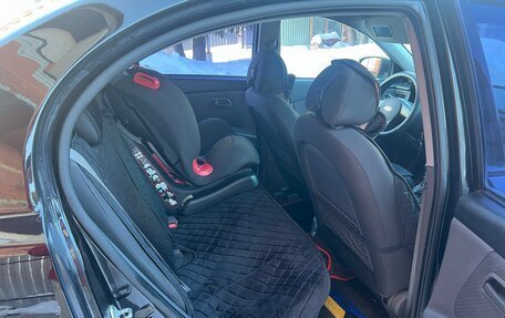 KIA Rio II, 2010 год, 399 999 рублей, 15 фотография