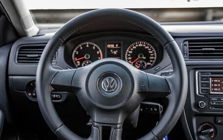 Volkswagen Jetta VI, 2014 год, 1 348 000 рублей, 15 фотография