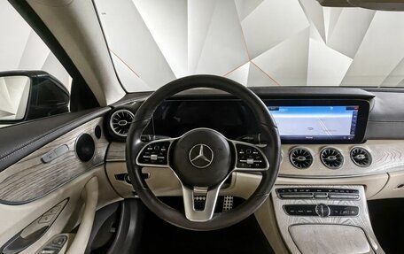 Mercedes-Benz E-Класс, 2019 год, 4 600 000 рублей, 19 фотография