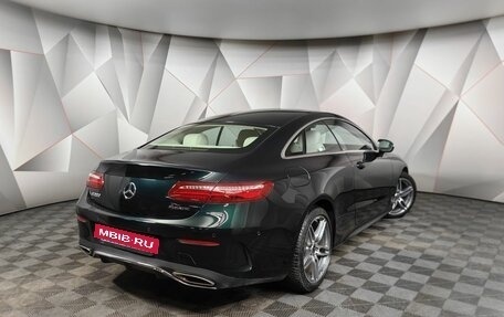 Mercedes-Benz E-Класс, 2019 год, 4 600 000 рублей, 2 фотография