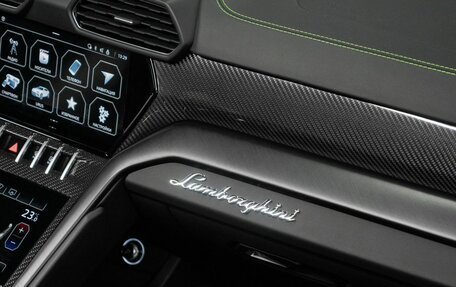 Lamborghini Urus I, 2023 год, 25 990 000 рублей, 18 фотография