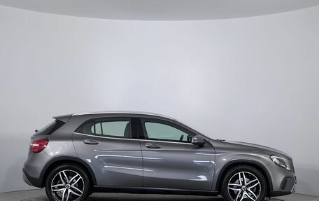 Mercedes-Benz GLA, 2018 год, 2 890 000 рублей, 4 фотография