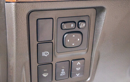 Toyota Land Cruiser Prado 150 рестайлинг 2, 2010 год, 3 399 000 рублей, 15 фотография