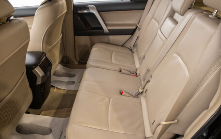 Toyota Land Cruiser Prado 150 рестайлинг 2, 2010 год, 3 399 000 рублей, 30 фотография