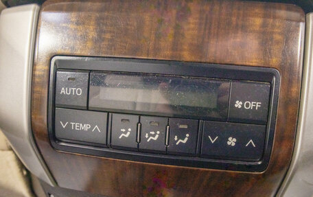 Toyota Land Cruiser Prado 150 рестайлинг 2, 2010 год, 3 399 000 рублей, 31 фотография