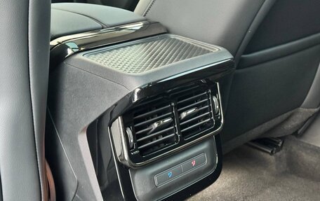 Land Rover Range Rover Evoque II, 2025 год, 5 650 000 рублей, 15 фотография