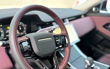 Land Rover Range Rover Evoque II, 2025 год, 5 650 000 рублей, 12 фотография
