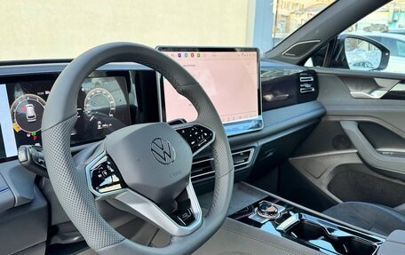 Volkswagen Tiguan, 2026 год, 4 700 000 рублей, 25 фотография