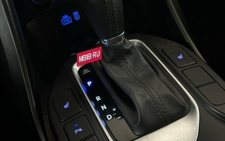 Hyundai Santa Fe III рестайлинг, 2018 год, 1 975 000 рублей, 9 фотография