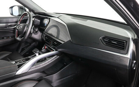 Geely Tugella FY11, 2024 год, 3 249 000 рублей, 10 фотография