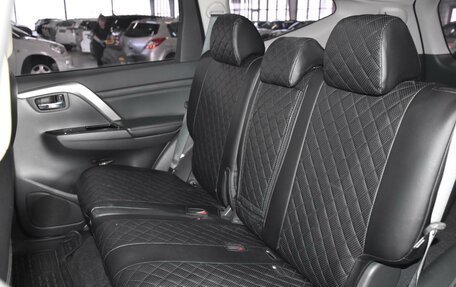 Mitsubishi Pajero Sport III рестайлинг, 2020 год, 4 750 000 рублей, 9 фотография