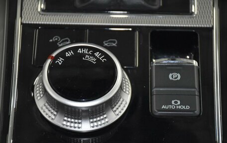 Mitsubishi Pajero Sport III рестайлинг, 2020 год, 4 750 000 рублей, 21 фотография