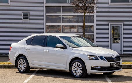 Skoda Octavia, 2019 год, 1 495 000 рублей, 3 фотография