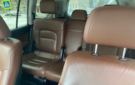 Toyota Land Cruiser 200, 2018 год, 5 850 000 рублей, 7 фотография