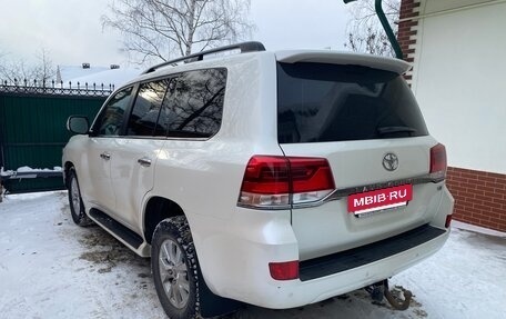 Toyota Land Cruiser 200, 2018 год, 5 850 000 рублей, 9 фотография