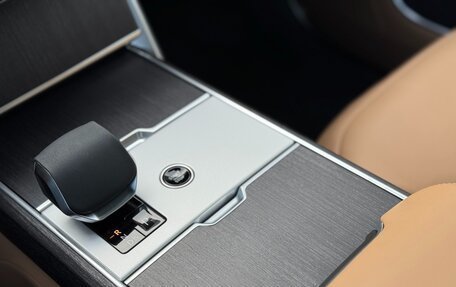 Land Rover Range Rover IV рестайлинг, 2025 год, 22 750 000 рублей, 19 фотография