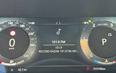 Land Rover Range Rover IV рестайлинг, 2025 год, 22 750 000 рублей, 22 фотография