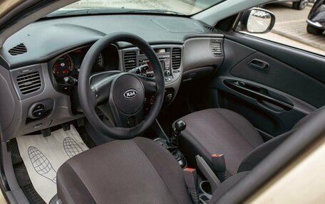 KIA Rio II, 2010 год, 695 000 рублей, 13 фотография