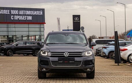 Volkswagen Touareg III, 2013 год, 1 995 000 рублей, 2 фотография
