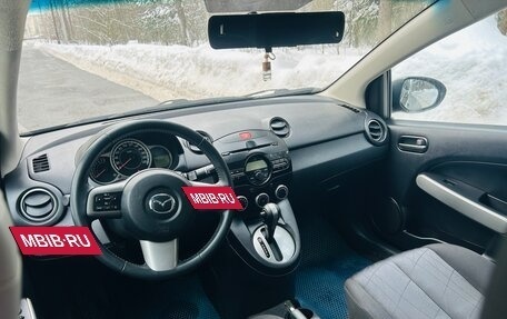 Mazda 2 III, 2011 год, 711 000 рублей, 12 фотография