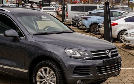 Volkswagen Touareg III, 2013 год, 1 995 000 рублей, 8 фотография