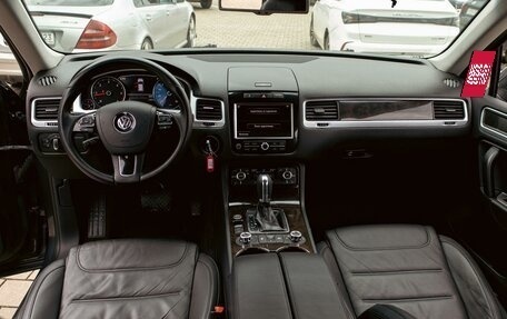 Volkswagen Touareg III, 2013 год, 1 995 000 рублей, 16 фотография