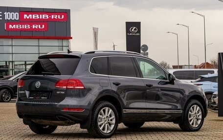 Volkswagen Touareg III, 2013 год, 1 995 000 рублей, 6 фотография