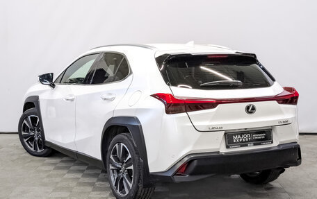 Lexus UX I, 2018 год, 3 200 000 рублей, 7 фотография