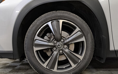 Lexus UX I, 2018 год, 3 200 000 рублей, 18 фотография