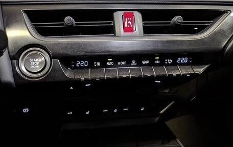 Lexus UX I, 2018 год, 3 200 000 рублей, 28 фотография