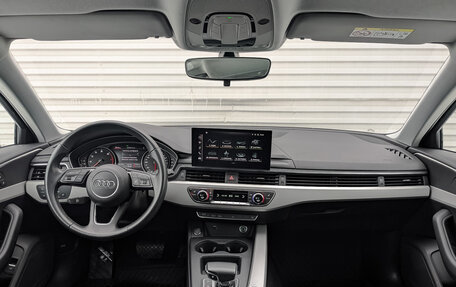 Audi A4, 2022 год, 3 560 000 рублей, 14 фотография