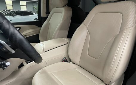 Mercedes-Benz V-Класс, 2021 год, 8 500 000 рублей, 14 фотография