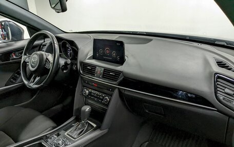 Mazda CX-4, 2023 год, 2 750 000 рублей, 19 фотография