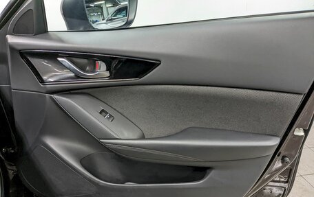 Mazda CX-4, 2023 год, 2 750 000 рублей, 18 фотография