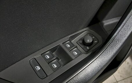 Skoda Karoq I, 2020 год, 1 990 000 рублей, 12 фотография