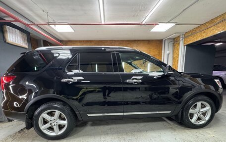 Ford Explorer VI, 2017 год, 3 500 000 рублей, 4 фотография