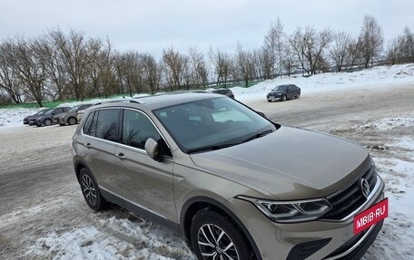 Volkswagen Tiguan II, 2021 год, 3 100 000 рублей, 7 фотография