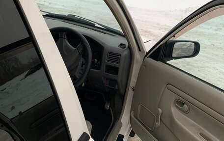 Mazda Demio III (DE), 1999 год, 165 000 рублей, 14 фотография