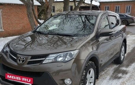 Toyota RAV4, 2013 год, 1 600 000 рублей, 3 фотография