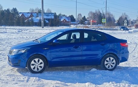 KIA Rio III рестайлинг, 2013 год, 730 000 рублей, 2 фотография