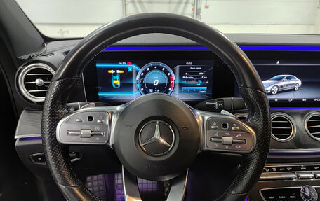 Mercedes-Benz E-Класс, 2020 год, 3 050 000 рублей, 22 фотография