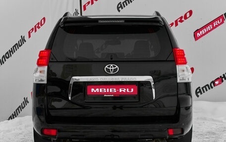 Toyota Land Cruiser Prado 150 рестайлинг 2, 2013 год, 3 000 000 рублей, 7 фотография