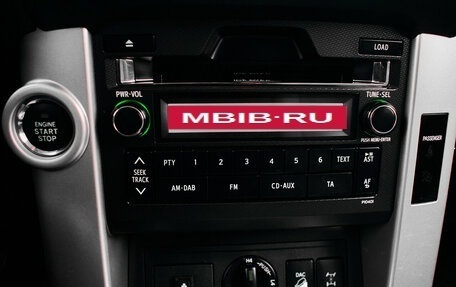 Toyota Land Cruiser Prado 150 рестайлинг 2, 2013 год, 3 000 000 рублей, 19 фотография